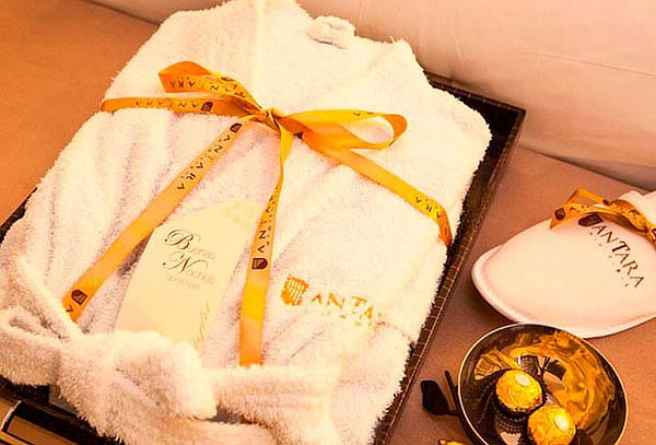 Escapada Romántica con Jacuzzi y Cena para 2