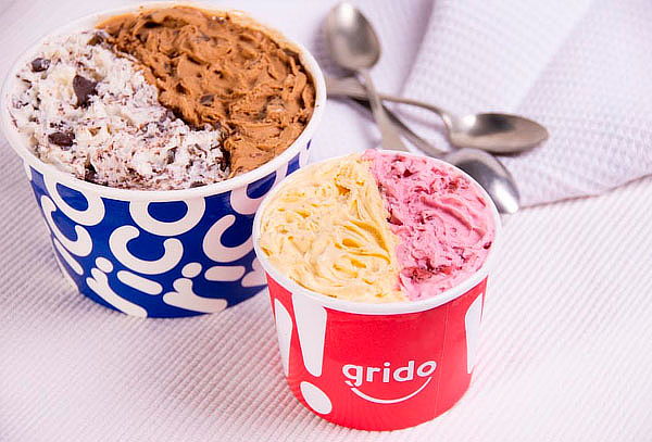 02 Potes de Helado GRIDO de ½ kg c/u 