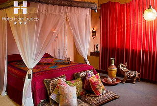 Escápate en Pareja: Suite Temática + Drinks + Desayuno