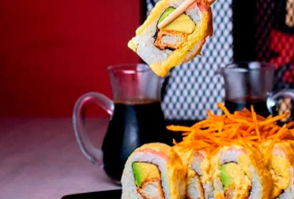 BARRA LIBRE CLÁSICA: MAKIS ILIMITADO + BEBIDAS Y MÁS