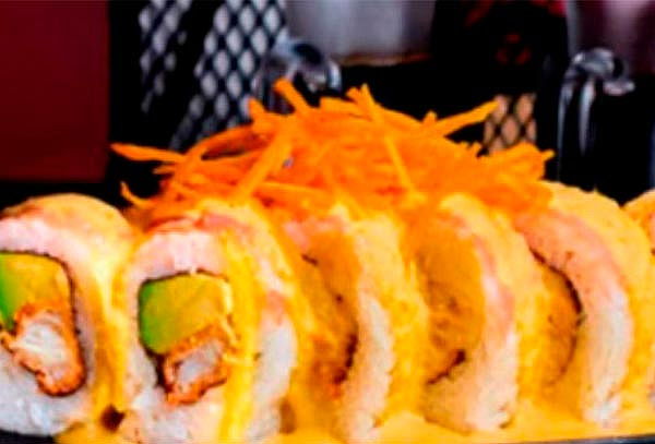 10 Cortes de Makis Consumo en local en OSHI
