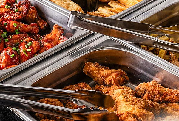 Almuerzo BUFFET: Makis, Comida Marina, Oriental y Más