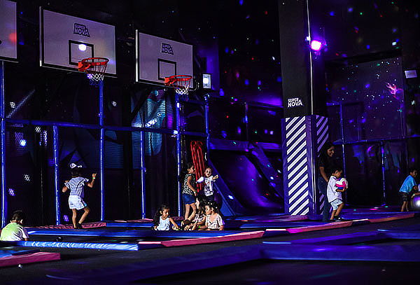 Juega en SUPERNOVA por 30 Minutos 