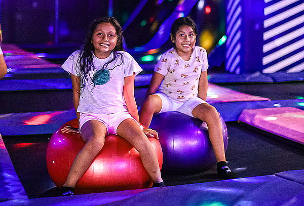 Juega en SUPERNOVA por 30 Minutos 