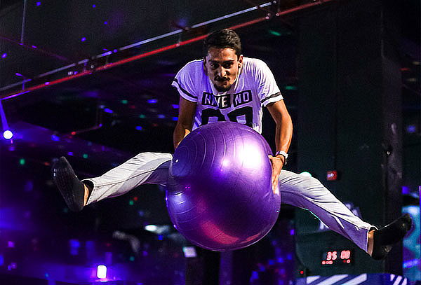 Juega en SUPERNOVA por 30 Minutos 