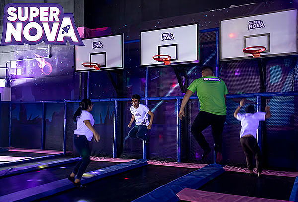 Juega en SUPERNOVA por 30 Minutos  Lunes a Domingo