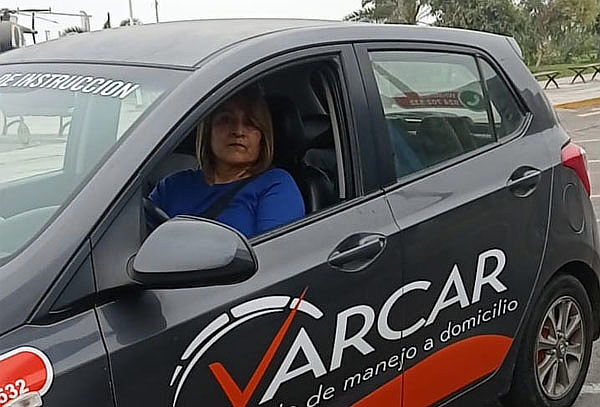 ¡Aprende a Manejar Hoy Mismo! 1hra 45 min por Clase