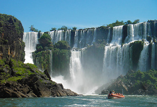 Iguazú para 2 - 05 días / 04 Noches 