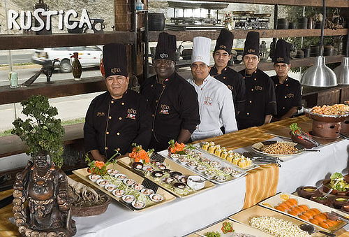 Almuerzo BUFFET Internacional y Más en Rustica Costa Verde