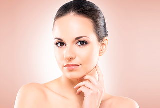 ¡Rostro Renovado! Limpieza Facial + Exfoliación y Más ¡Rostro Renovado! Limpieza Facial + Exfoliación y Más