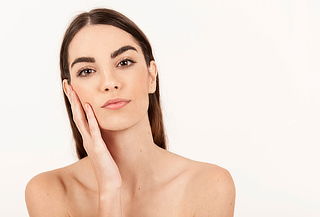 Tratamiento Plasma Rico en Plaquetas + Limpieza Facial y Más