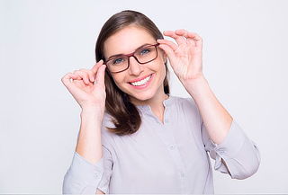 Lentes con Resinas ANTIREFLEX + Montura + Exámenes