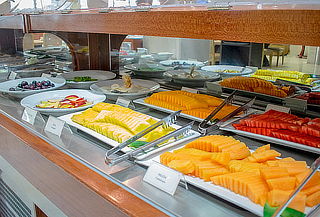 Desayuno Buffet en Restaurante Killari - Hotel Luxury Inkari